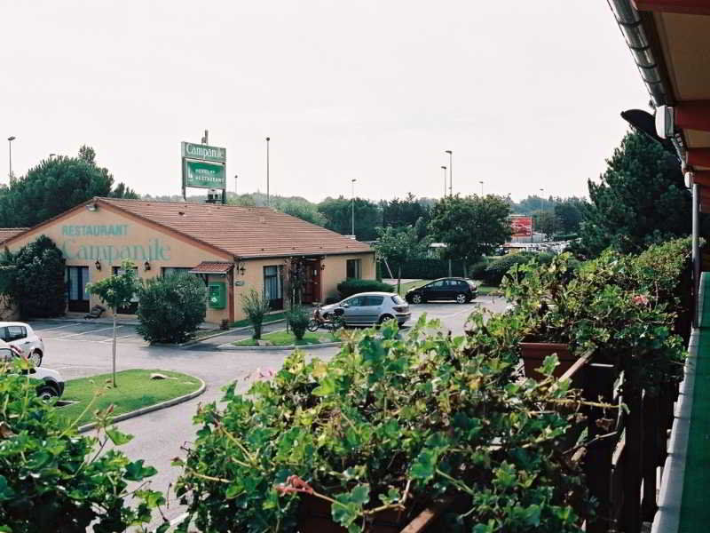 Hotel Campanile Valence Sud Exterior foto